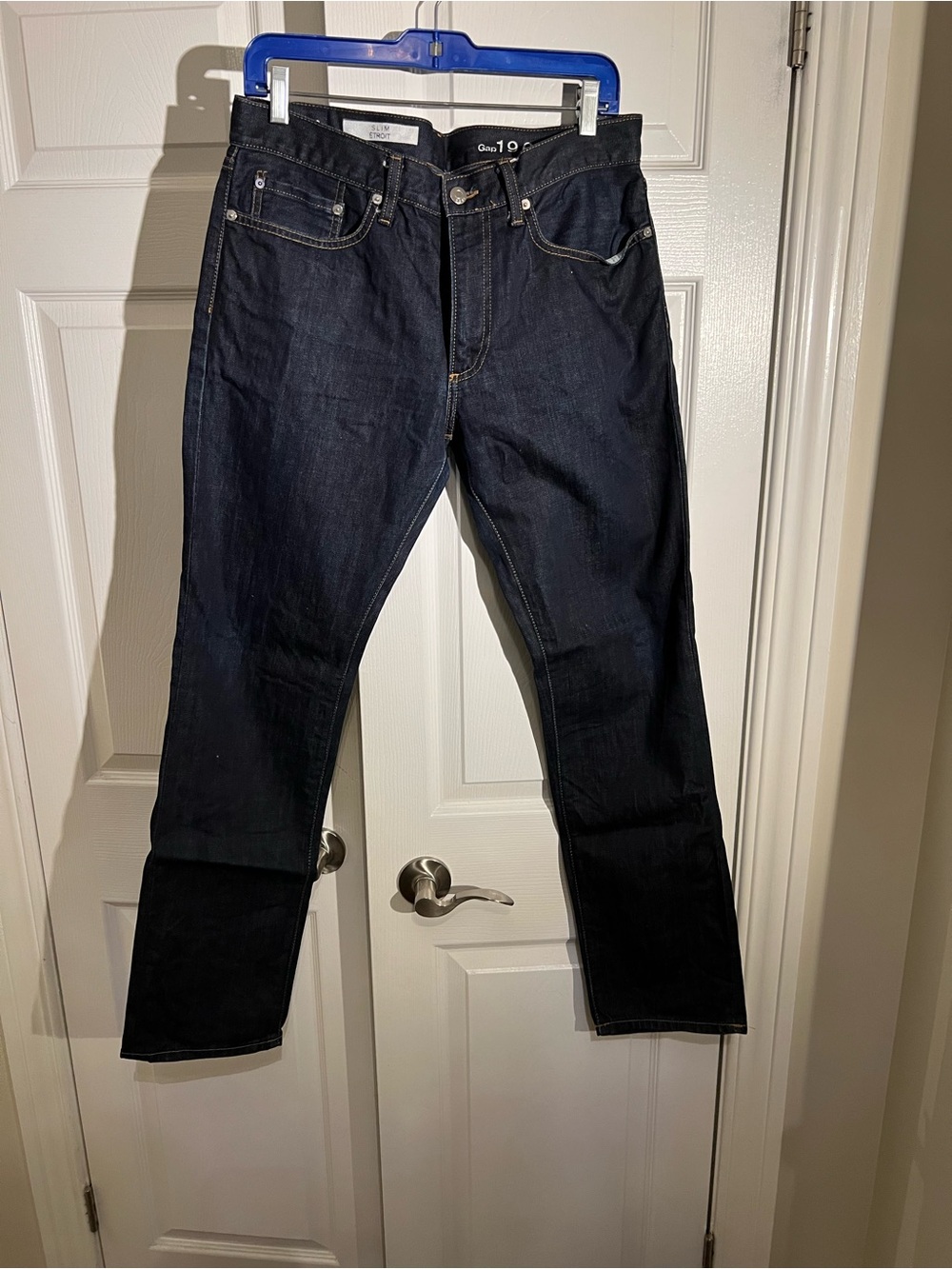 GAP Men’s Slim Straight Dark Indigo Jeans